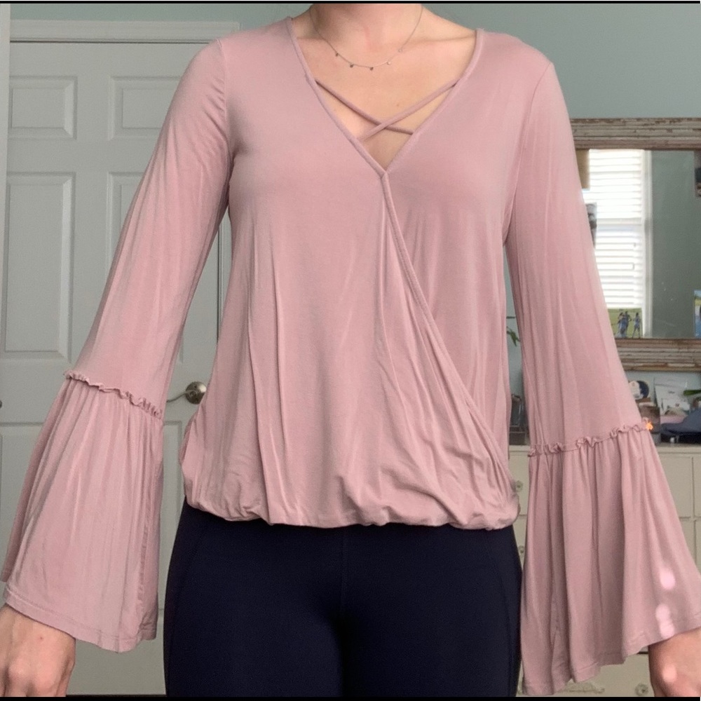 American Eagle top